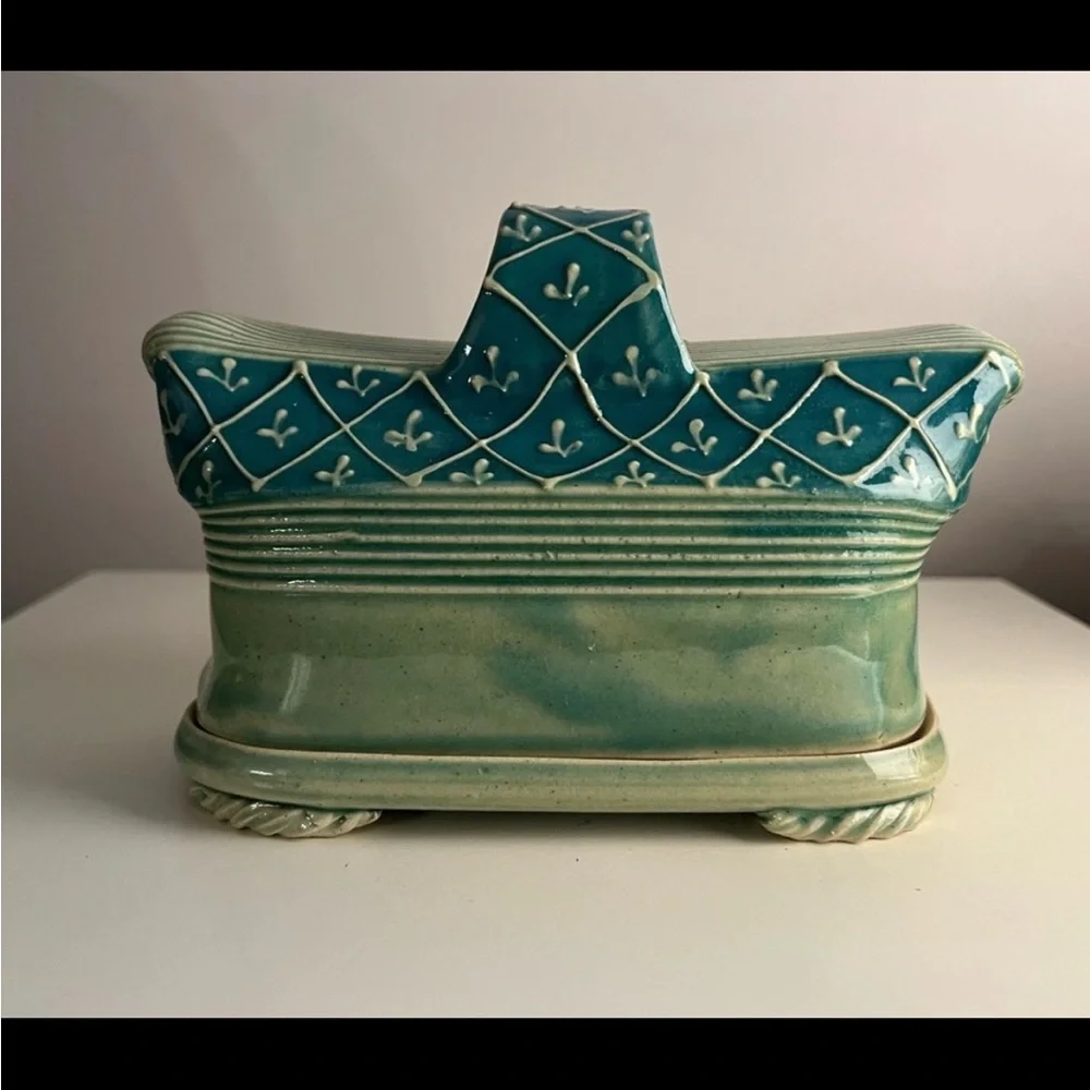 Charon Sachar Butter Dish Extended Clay Handmade Pottery. - Picture 2 of 3